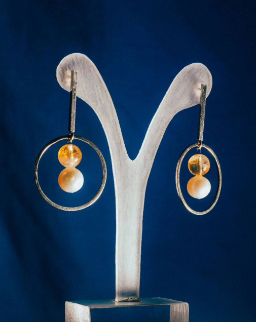 L'atelier De l'Arka - Arte y alma en joyas - Sobre Nosotros - Frame